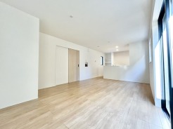 家族団らんの時間も増えそうな、くつろぎのLDK。