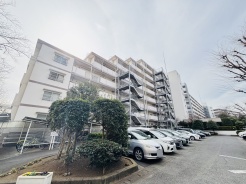 リフォーム工事完了しています。現地で仕上がりをご覧ください。