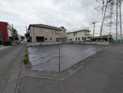 隣家とのゆとりにもこだわりを。広々敷地にご注目ください。