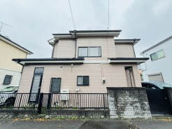 車通りの少ない閑静な住宅地、のびのびした子育てに適します。