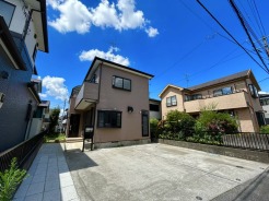閑静な住宅地で、小さなお子様がいるご家族にも安心。