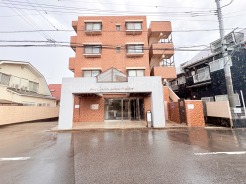 豊春駅徒歩4分の近さ。 忙しい朝が助かる立地、 暮らしにゆとりが生まれます。