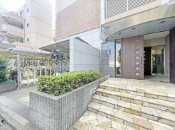 エントランス外