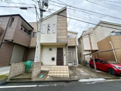 ウェブや資料からでは得られないヒントがたくさん見つかる完成物件です。