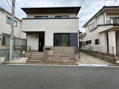 ウェブや資料からでは得られないヒントがたくさん見つかる完成物件です。