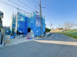 同じグレードで建てられた最寄りの完成物件を、参考にご覧になれます。