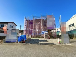 同じグレードで建てられた最寄りの完成物件を、参考にご覧になれます。
