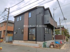 越谷市赤山町3丁目