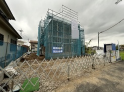 同じグレードで建てられた最寄りの完成物件を、参考にご覧になれます。