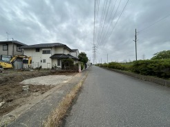 同じグレードで建てられた最寄りの完成物件を、参考にご覧になれます。