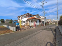 越谷市川柳町3丁目