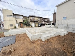 基礎から完成済みの住まいまで、各工程をご確認いただけます。