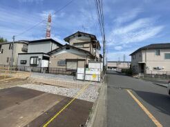 基礎から完成済みの住まいまで、各工程をご確認いただけます。