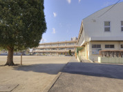 白岡市立菁莪小学校