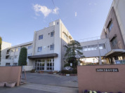 白岡市立菁莪中学校