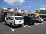 セブンイレブン 吉野町1丁目店