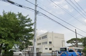 春日部市立江戸川小中学校