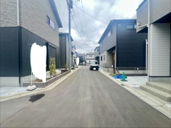 新座市池田3丁目