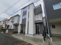 B号棟 完成物件だから、引っ越したあとの配置や動線も分かりやすい。