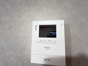 【TVモニター付きインターフォン】