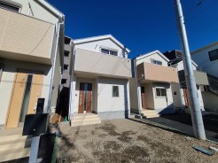 五感で感じる、現地でしかわからない事も沢山ございます。周辺環境なども一緒にご案内いたしますのでお気軽にお問合せください。