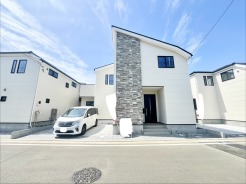 2号棟 完成物件だから、引っ越したあとの配置や動線も分かりやすい。