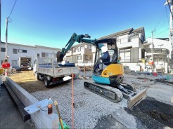 1号棟 戸建てが立ち並ぶ静かな住宅街。四季折々の移り変わりを感じながら自然と楽しみ、暮らす、そんな毎日を日々の中で感じられる住環境