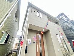 お客様をお迎えする玄関、お家の出入りもスムーズに行えます。