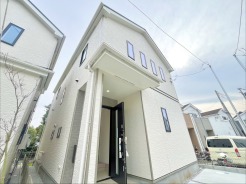 五感で感じる、現地でしかわからない事も沢山ございます。周辺環境なども一緒にご案内いたしますのでお気軽にお問合せください。