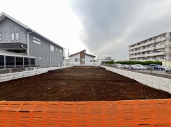 A号棟 五感で感じる、現地でしかわからない事も沢山ございます。周辺環境なども一緒にご案内いたしますのでお気軽にお問合せください。