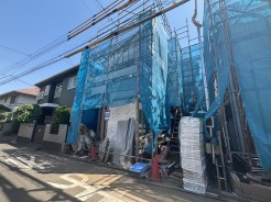 2号棟『新所沢駅』徒歩12分のアクセスです。