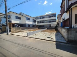 1号棟 五感で感じる、現地でしかわからない事も沢山ございます。周辺環境なども一緒にご案内いたしますのでお気軽にお問合せください。