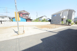 4号棟 五感で感じる、現地でしかわからない事も沢山ございます。周辺環境なども一緒にご案内いたしますのでお気軽にお問合せください。