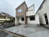 新築一戸建て