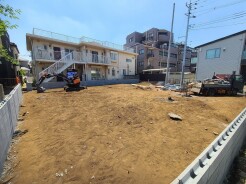 1号棟 五感で感じる、現地でしかわからない事も沢山ございます。周辺環境なども一緒にご案内いたしますのでお気軽にお問合せください。
