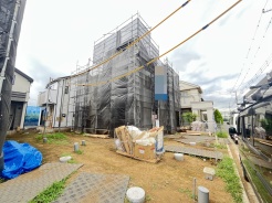 窓から眺める風景は一日の疲れを癒すヒーリングを奏でる、心地の良い時間を演出してくれます。室内も重要ですが、周りの環境もマイホーム選びの大事なポイント