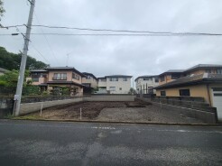 五感で感じる、現地でしかわからない事も沢山ございます。周辺環境なども一緒にご案内いたしますのでお気軽にお問合せください。