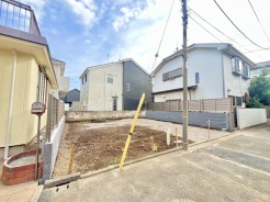 商業施設が徒歩圏内に充実、日々のお買い物も安心な環境です。