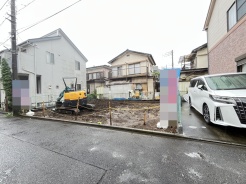 窓から眺める風景は一日の疲れを癒すヒーリングを奏でる、心地の良い時間を演出してくれます。室内も重要ですが、周りの環境もマイホーム選びの大事なポイント