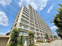上福岡駅バス13分 ※リフォーム中ですが内覧可能です。
