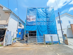 建築中ですが、同じグレードの完成済み建物を参考にご覧になることもできます。現地より最寄りの物件をご案内しますので、お気軽にご要望をお聞かせください。