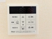 【給湯機操作パネル】