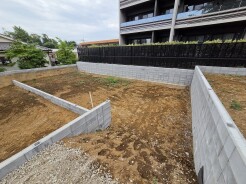 五感で感じる、現地でしかわからない事も沢山ございます。周辺環境なども一緒にご案内いたしますのでお気軽にお問合せください。