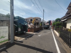 五感で感じる、現地でしかわからない事も沢山ございます。周辺環境なども一緒にご案内いたしますのでお気軽にお問合せください。