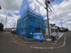 五感で感じる、現地でしかわからない事も沢山ございます。周辺環境なども一緒にご案内いたしますのでお気軽にお問合せください。
