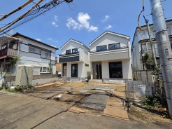 五感で感じる、現地でしかわからない事も沢山ございます。周辺環境なども一緒にご案内いたしますのでお気軽にお問合せください。