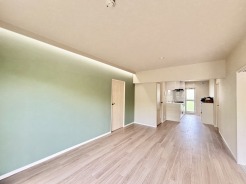 家族が一番集まる場所だから広々としつつも素敵な空間であって欲しい。皆がくつろぐリビングからキッチンまでが一つに繋がる空間。