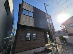 2号棟 完成物件だから、引っ越したあとの配置や動線も分かりやすい。
