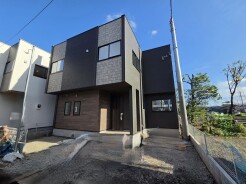 2号棟 完成物件だから、引っ越したあとの配置や動線も分かりやすい。
