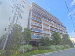 五感で感じる、現地でしかわからない事も沢山ございます。周辺環境なども一緒にご案内いたしますのでお気軽にお問合せください。